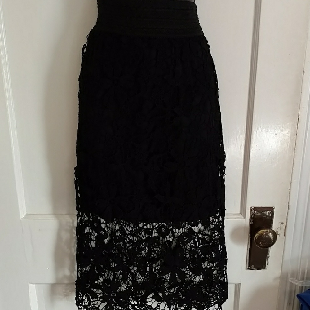 Beautiful skirt..